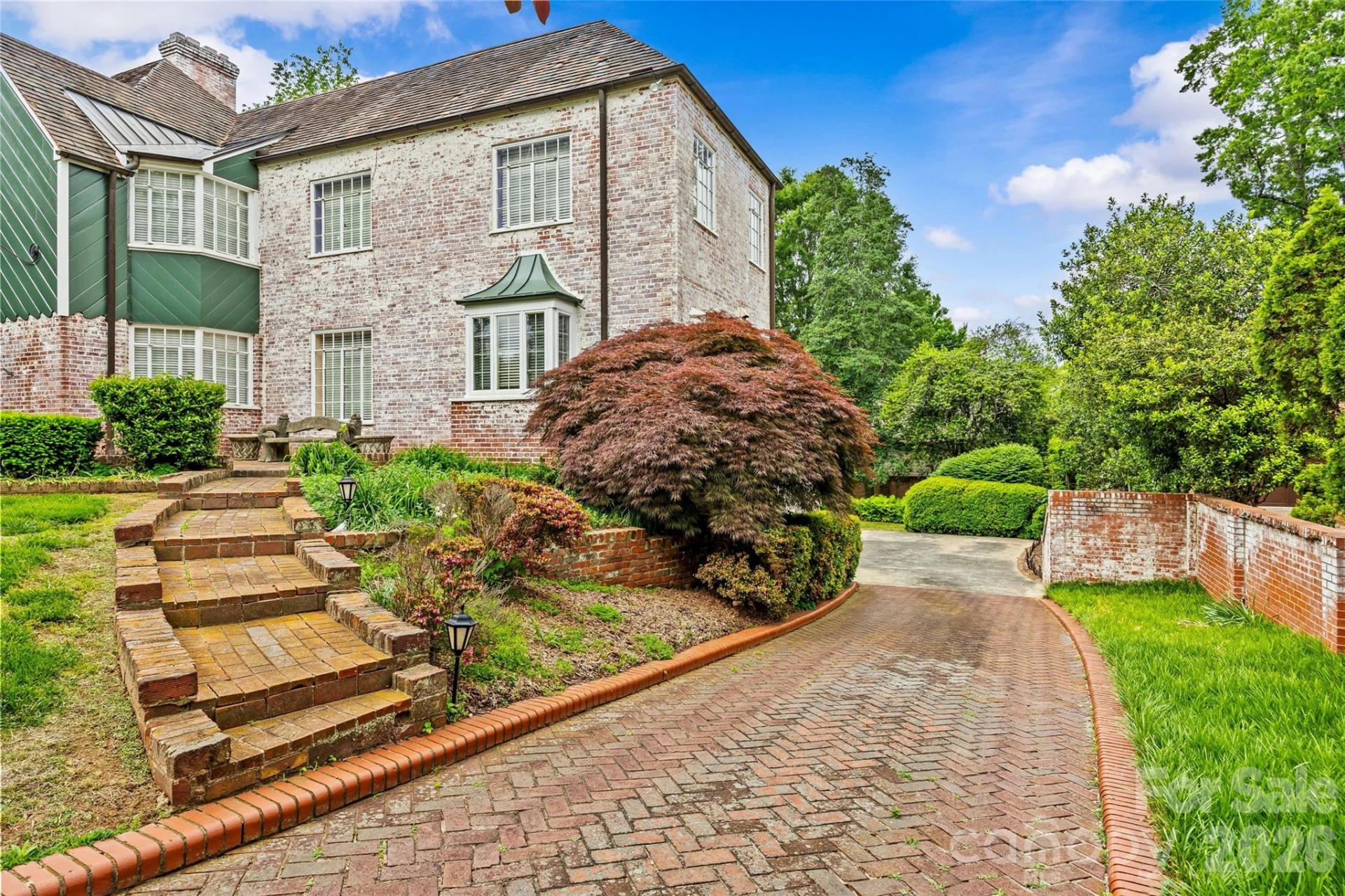 1858 Queens Road - Photo 23