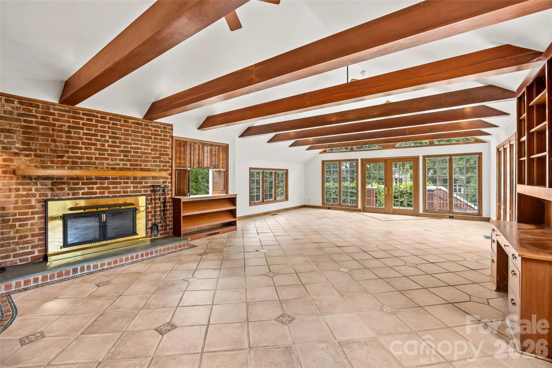 1858 Queens Road - Photo 36