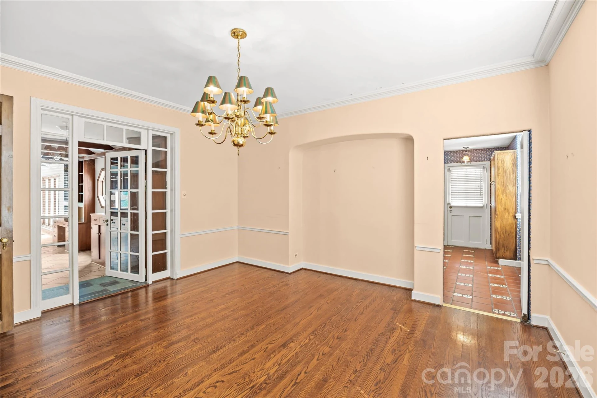 1858 Queens Road - Photo 39