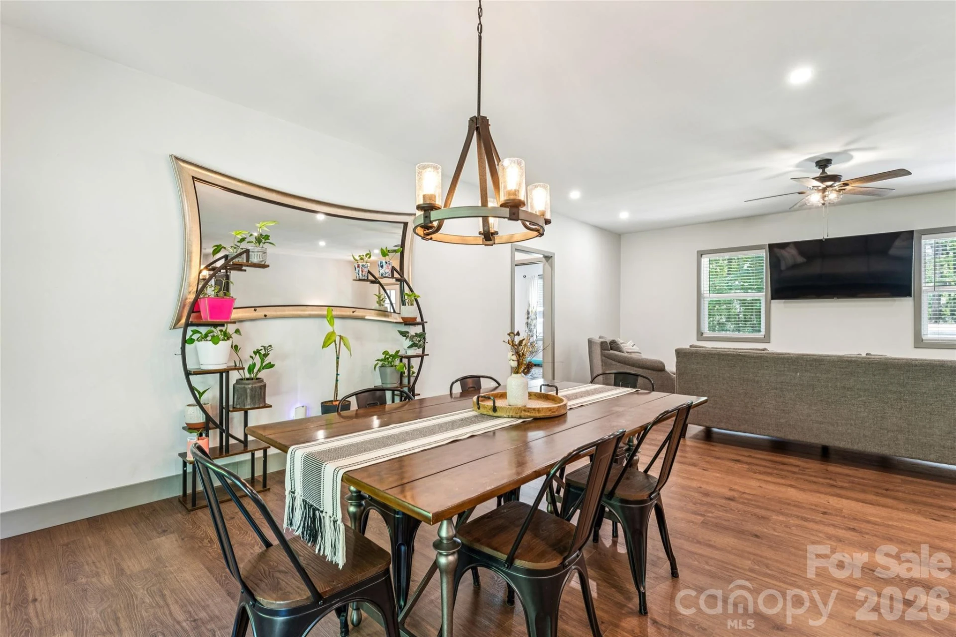 305 Robinson Avenue - Photo 12