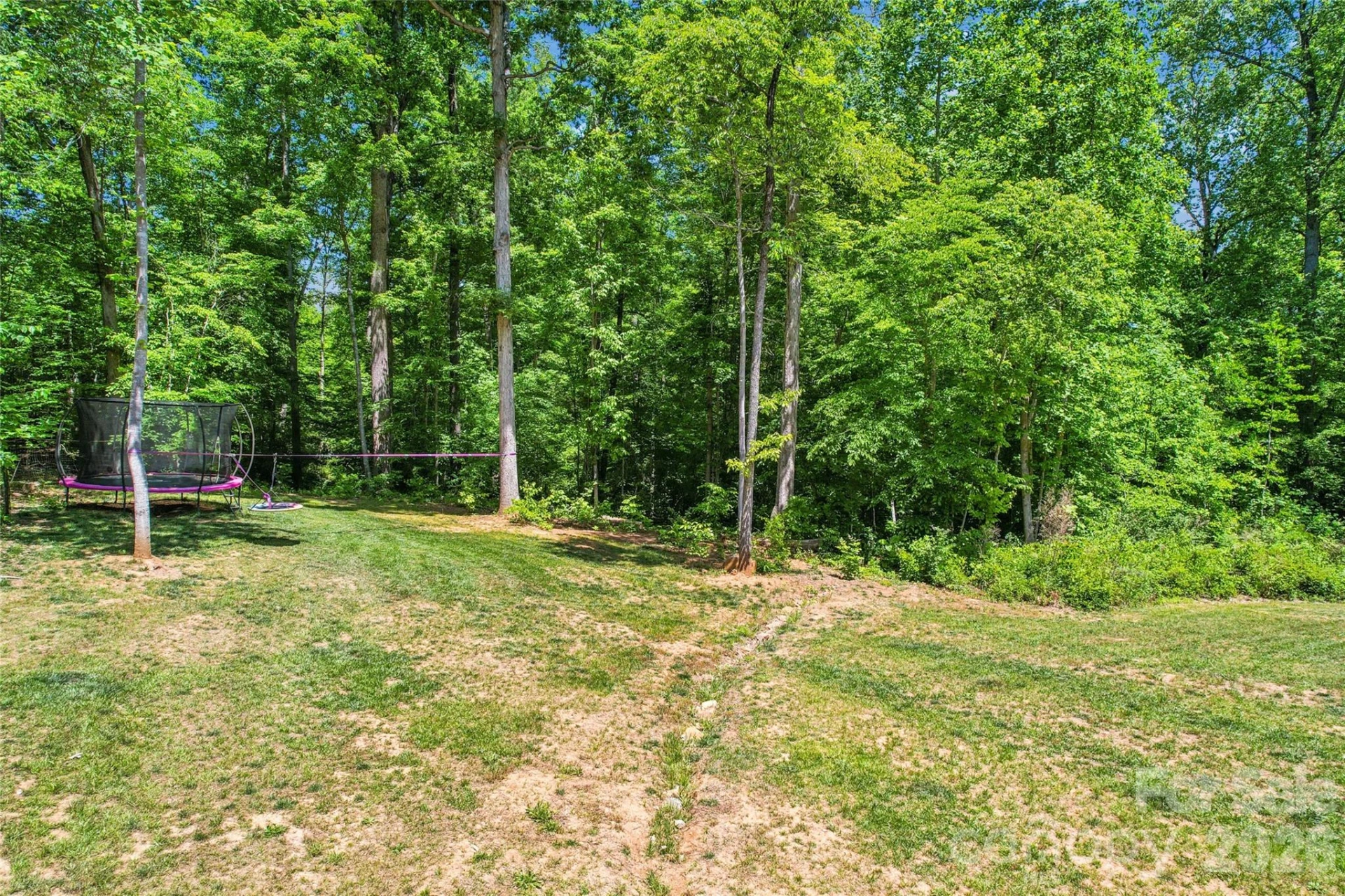 305 Robinson Avenue - Photo 36