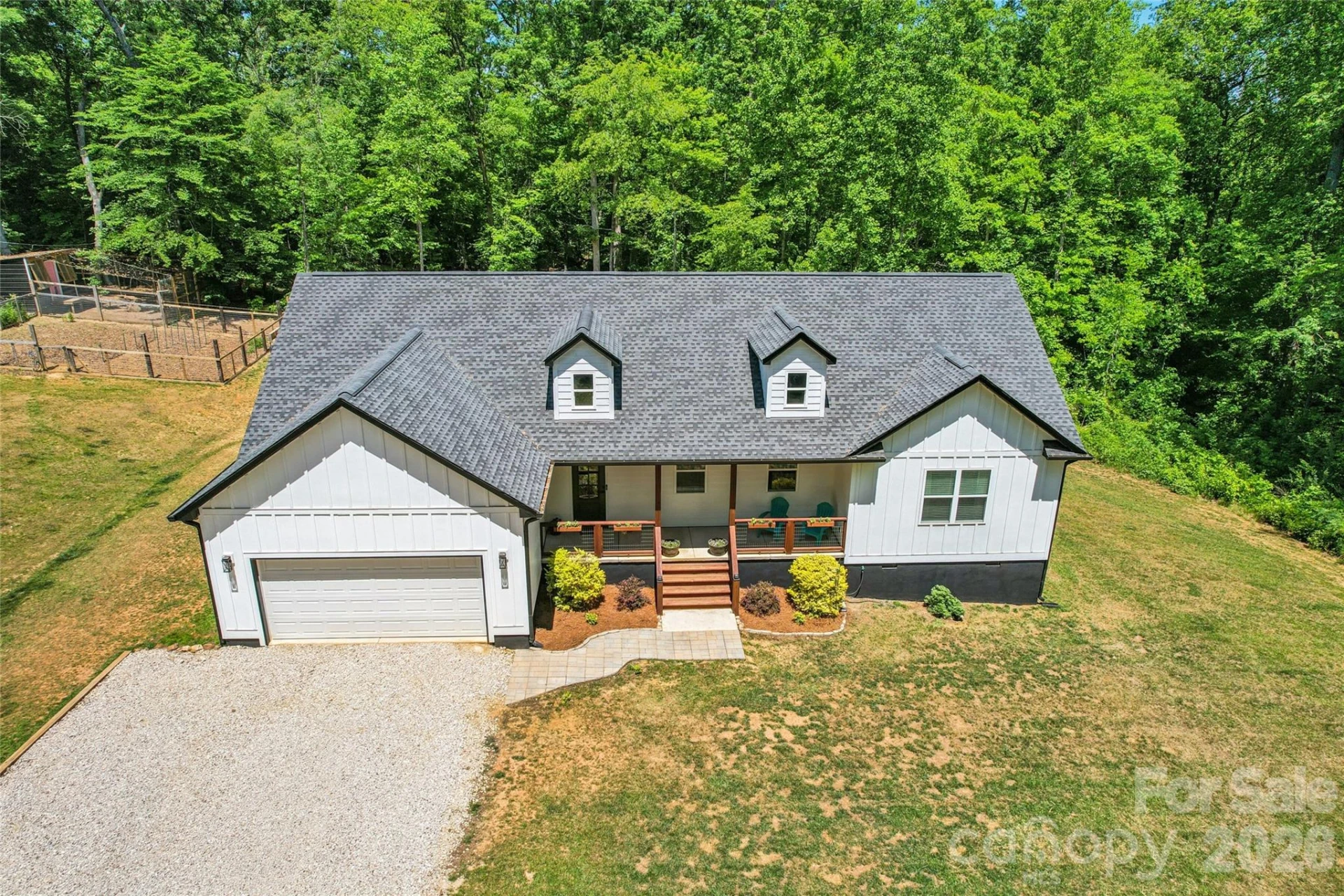 305 Robinson Avenue - Photo 48