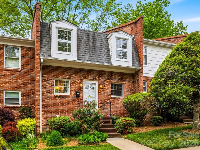 1409 Kensington Road, Hendersonville, NC, 28791