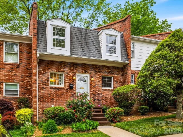 1409 Kensington Road, Hendersonville, NC, 28791
