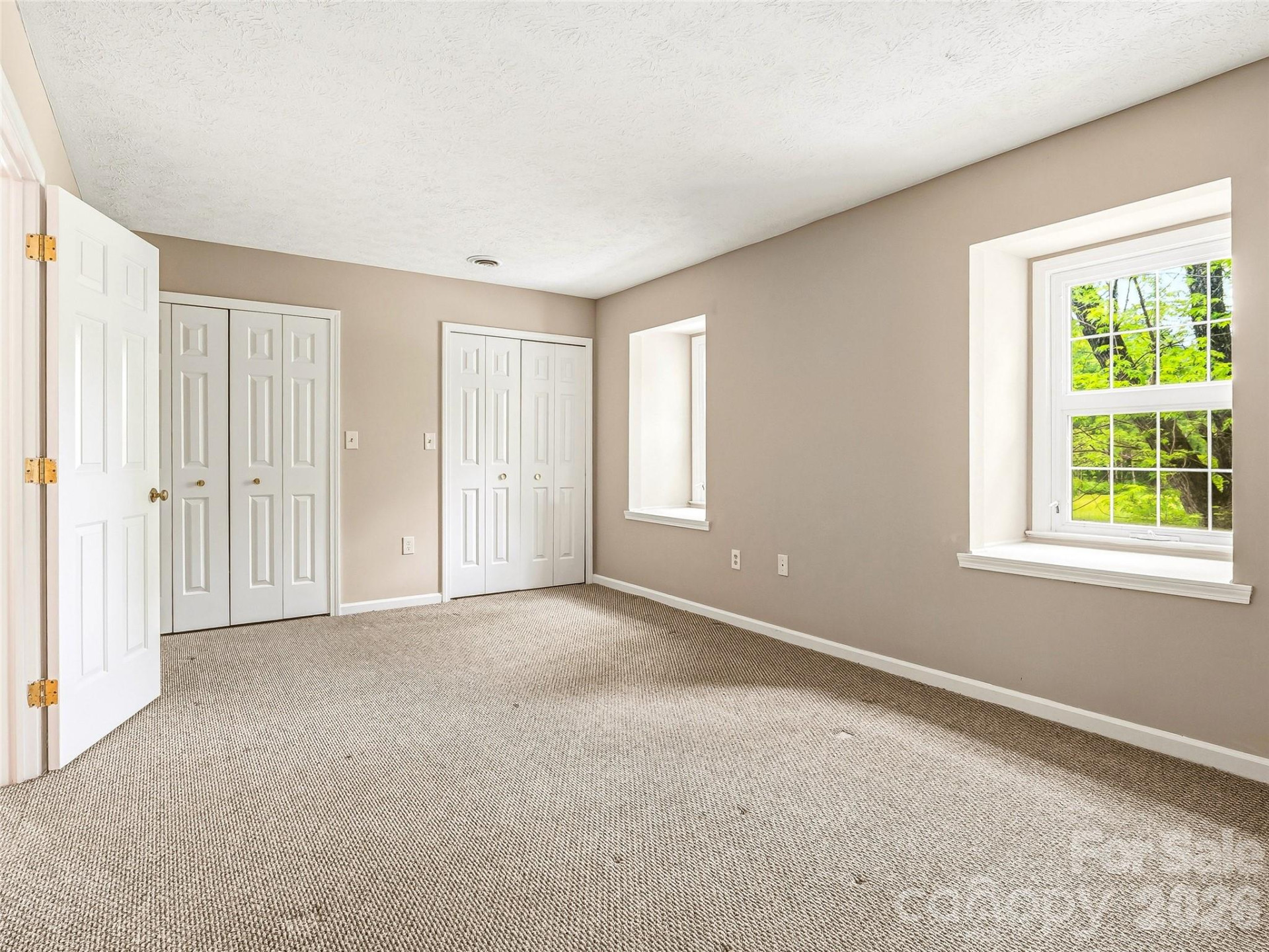 1409 Kensington Road #B6 - Photo 27