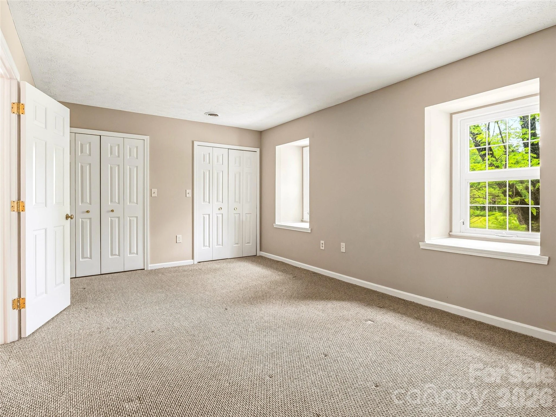 1409 Kensington Road #B6 - Photo 27