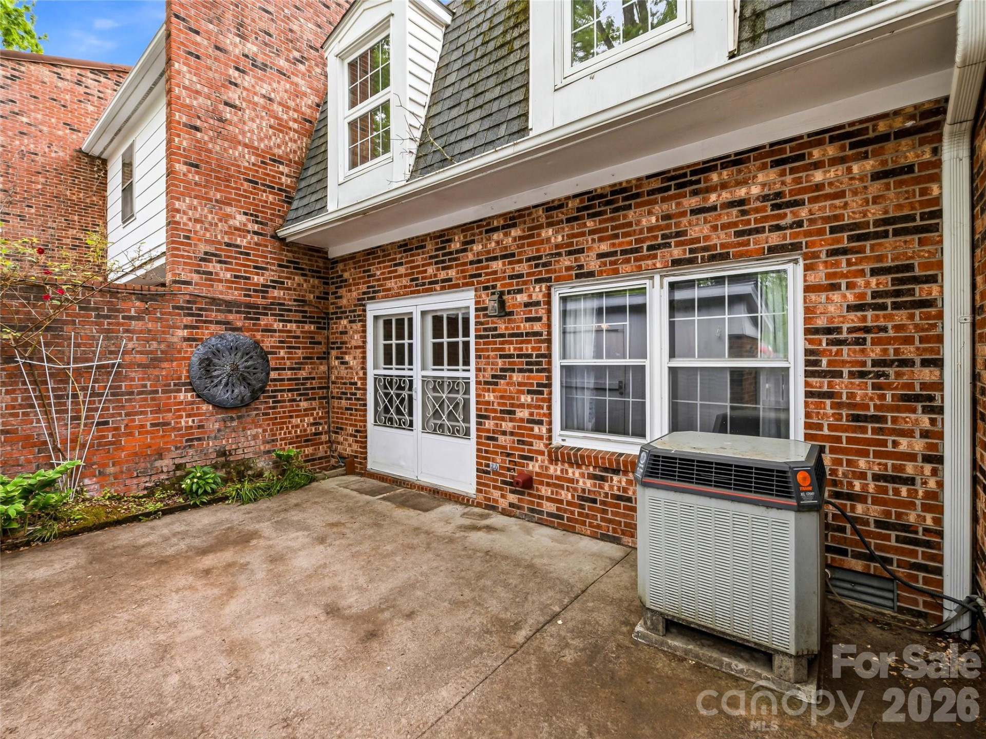 1409 Kensington Road #B6 - Photo 31