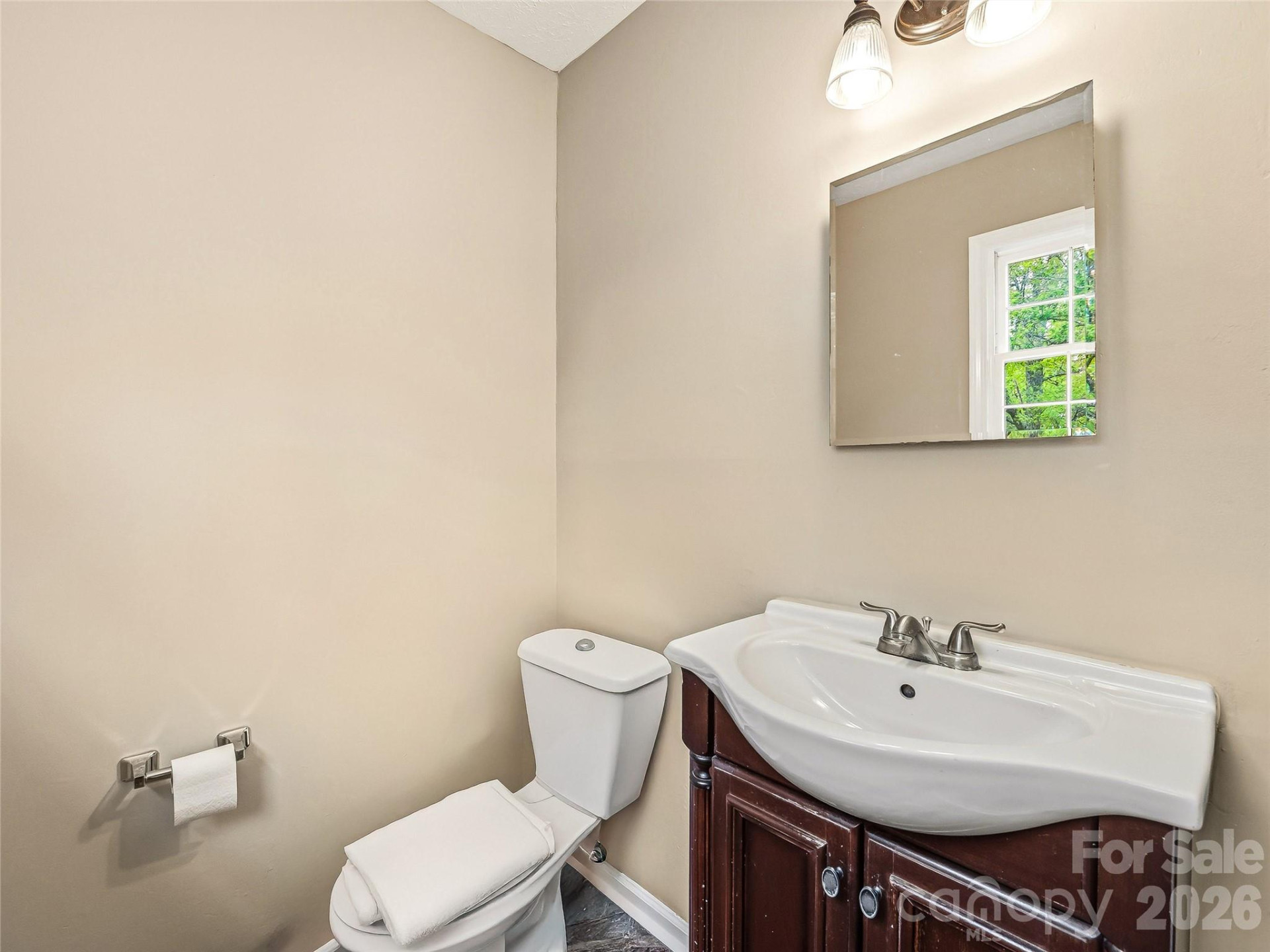 1409 Kensington Road #B6 - Photo 6