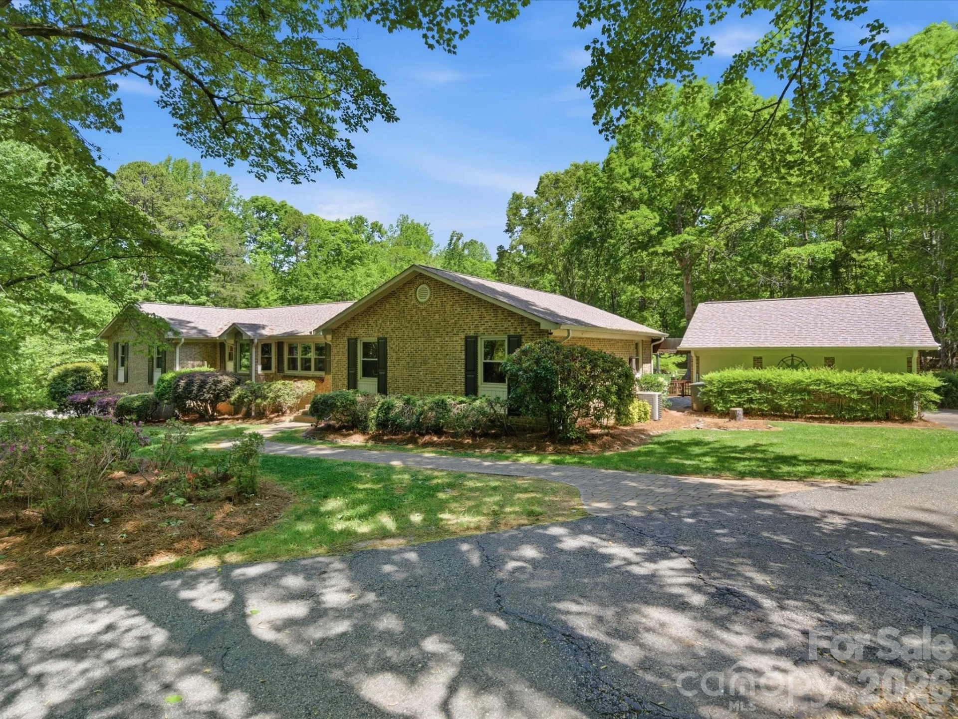 245 Rainbow Circle - Photo 4