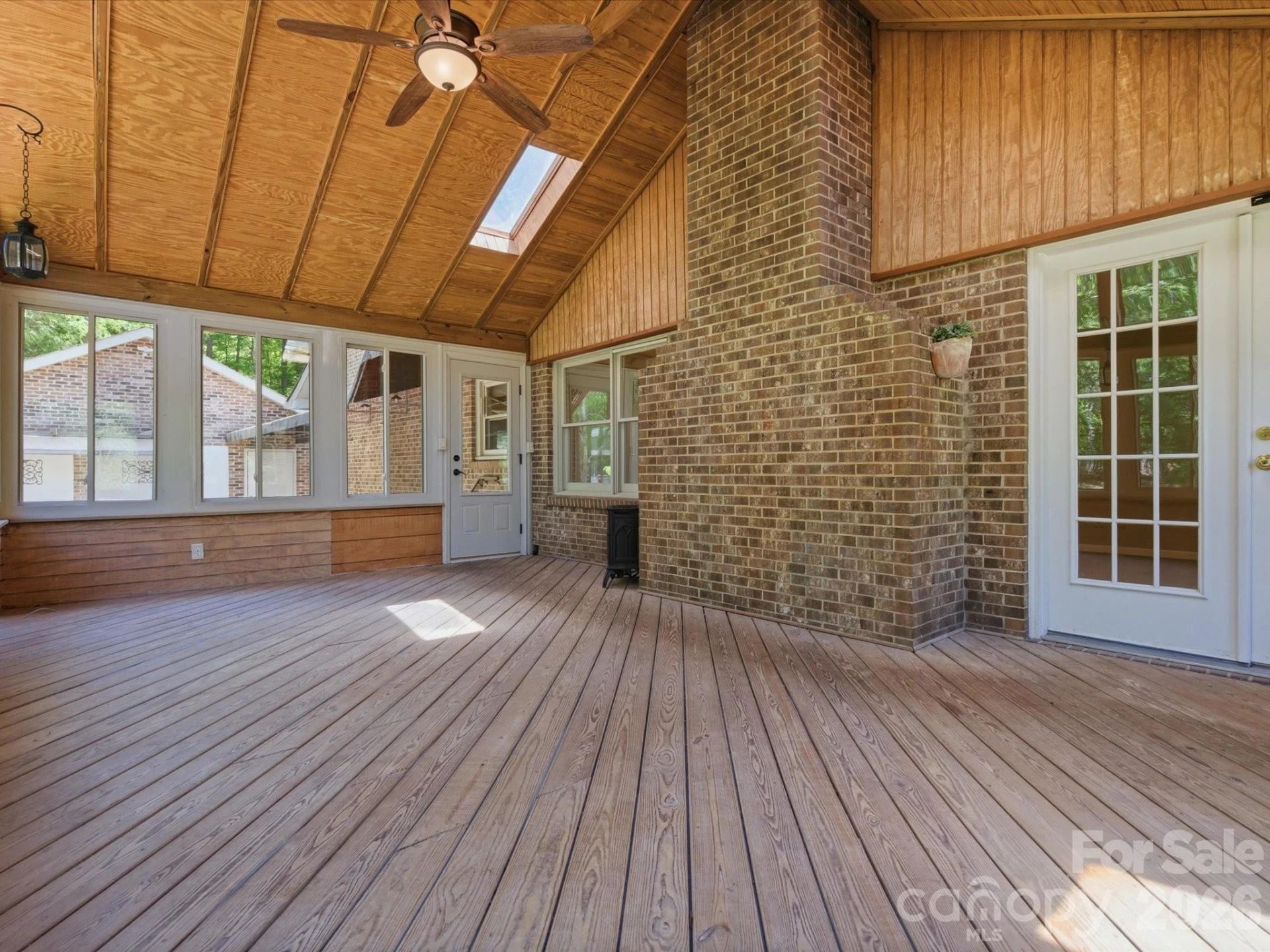245 Rainbow Circle - Photo 32