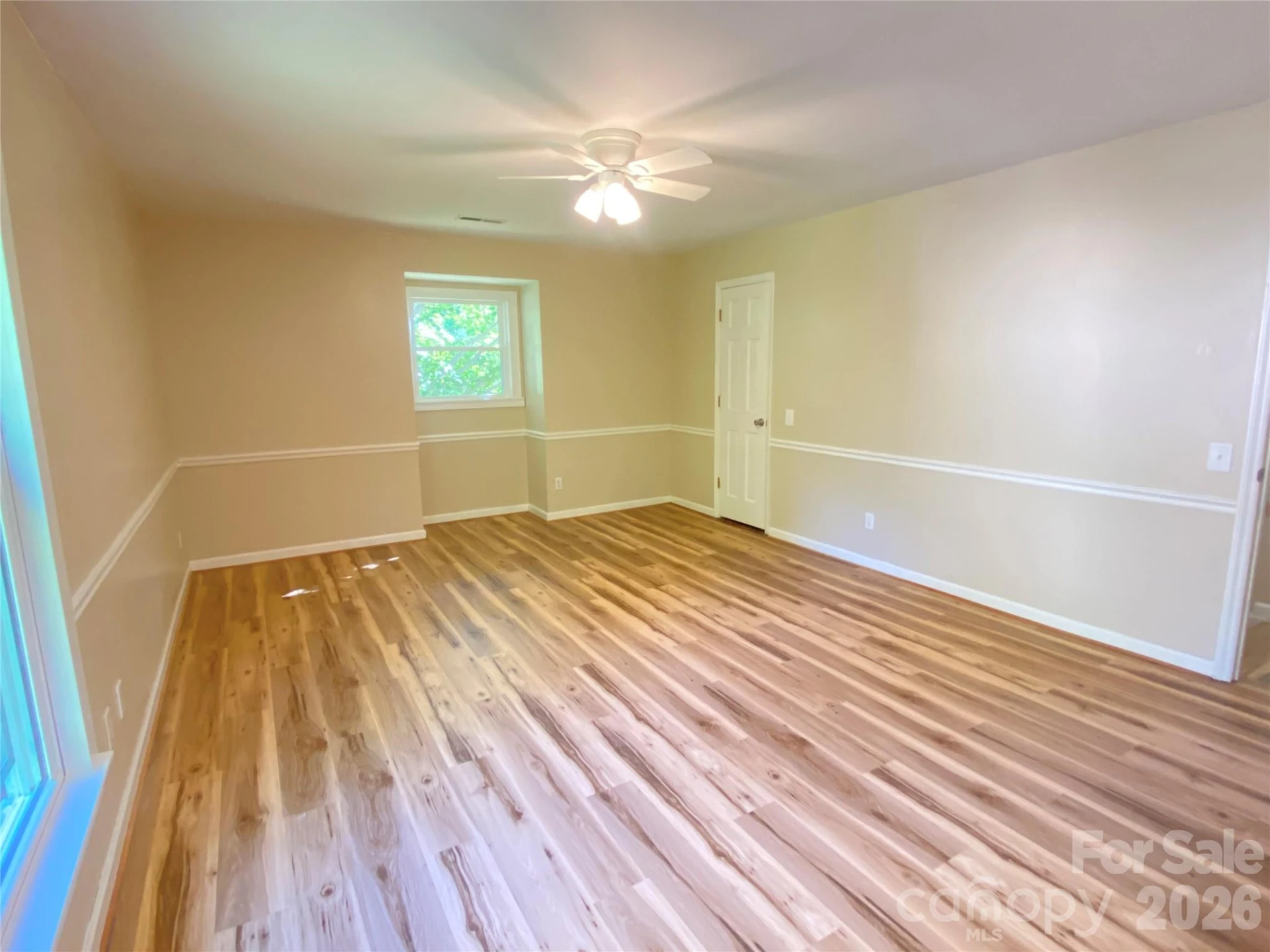 307 Maplewood Drive - Photo 19