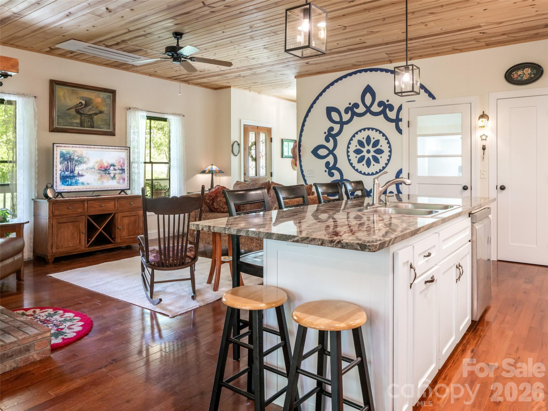 565 Bailey Street - Photo 13