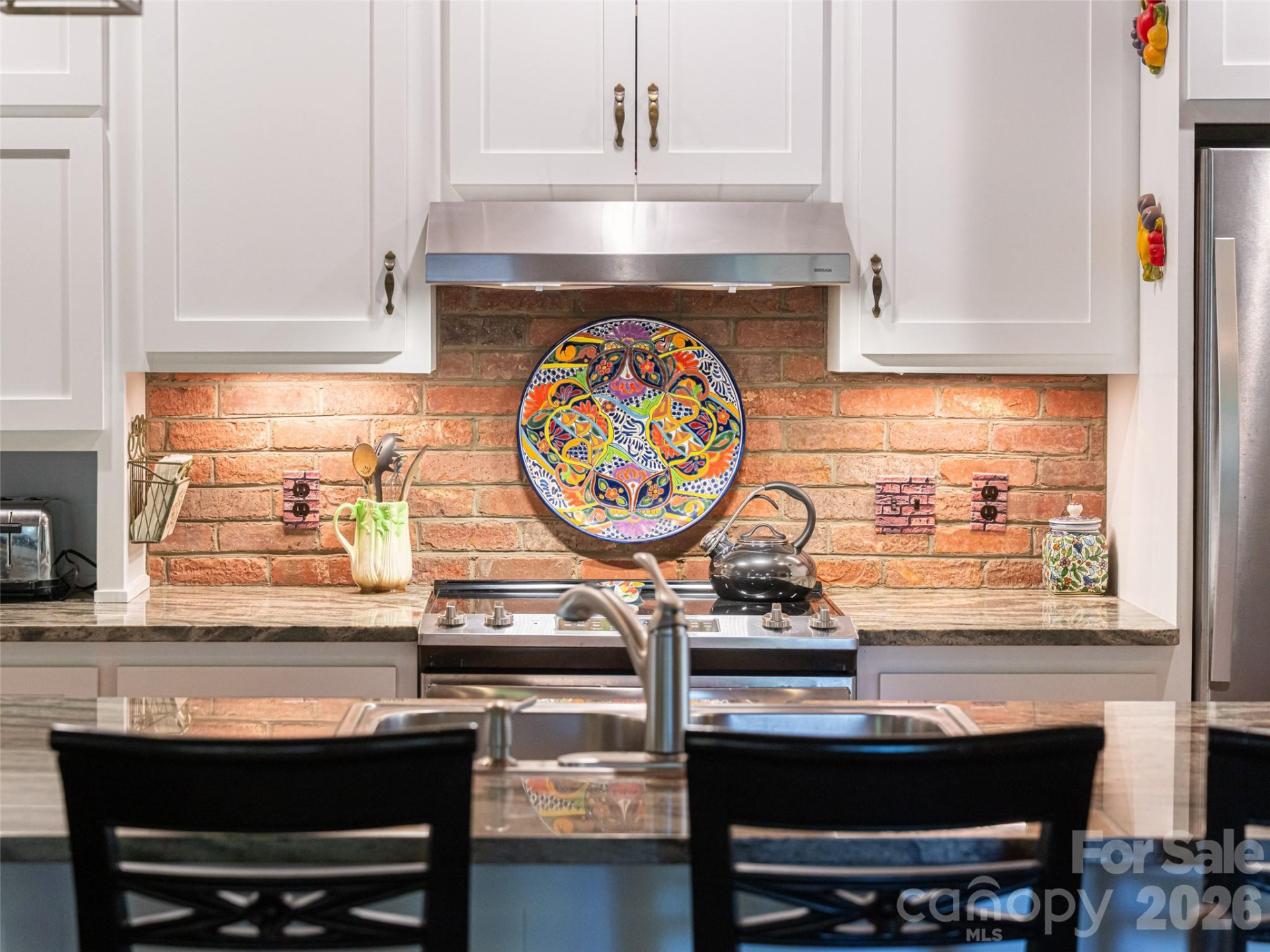 565 Bailey Street - Photo 18