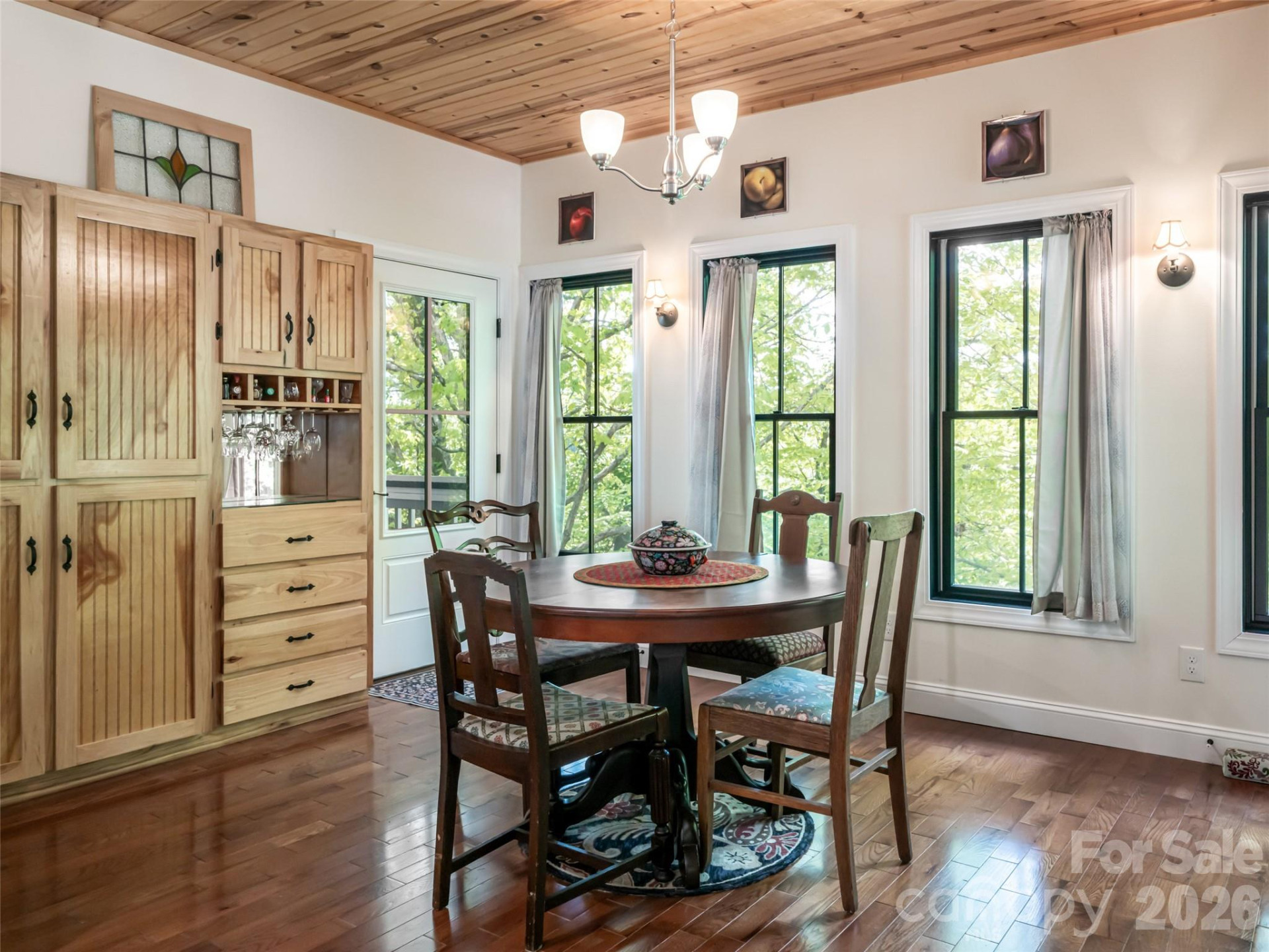 565 Bailey Street - Photo 19