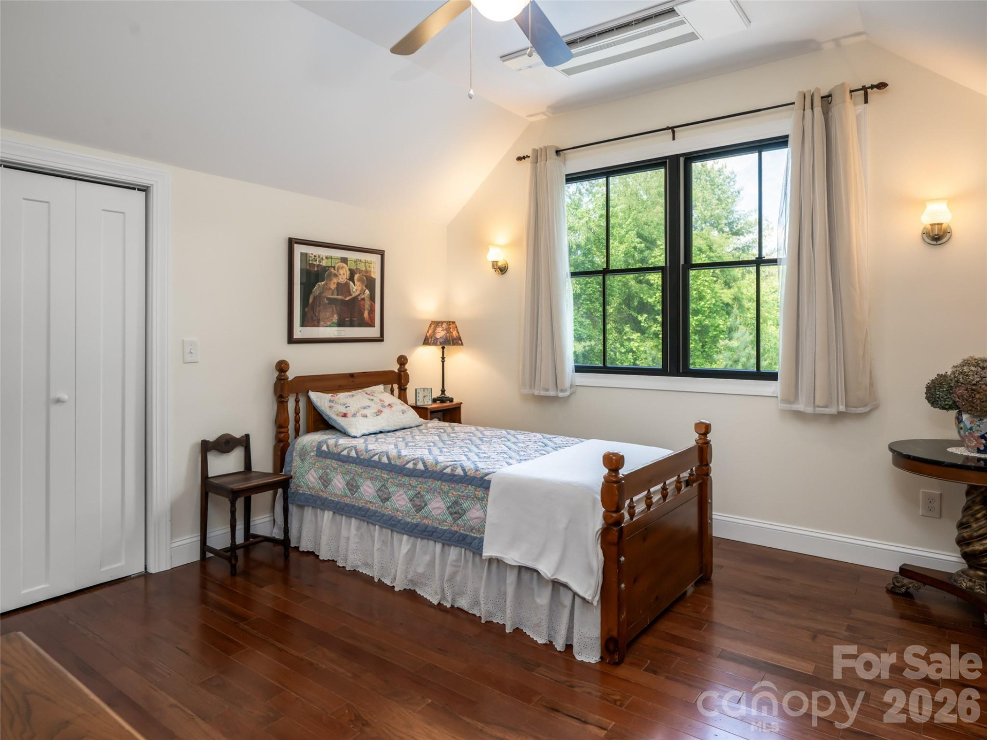 565 Bailey Street - Photo 36