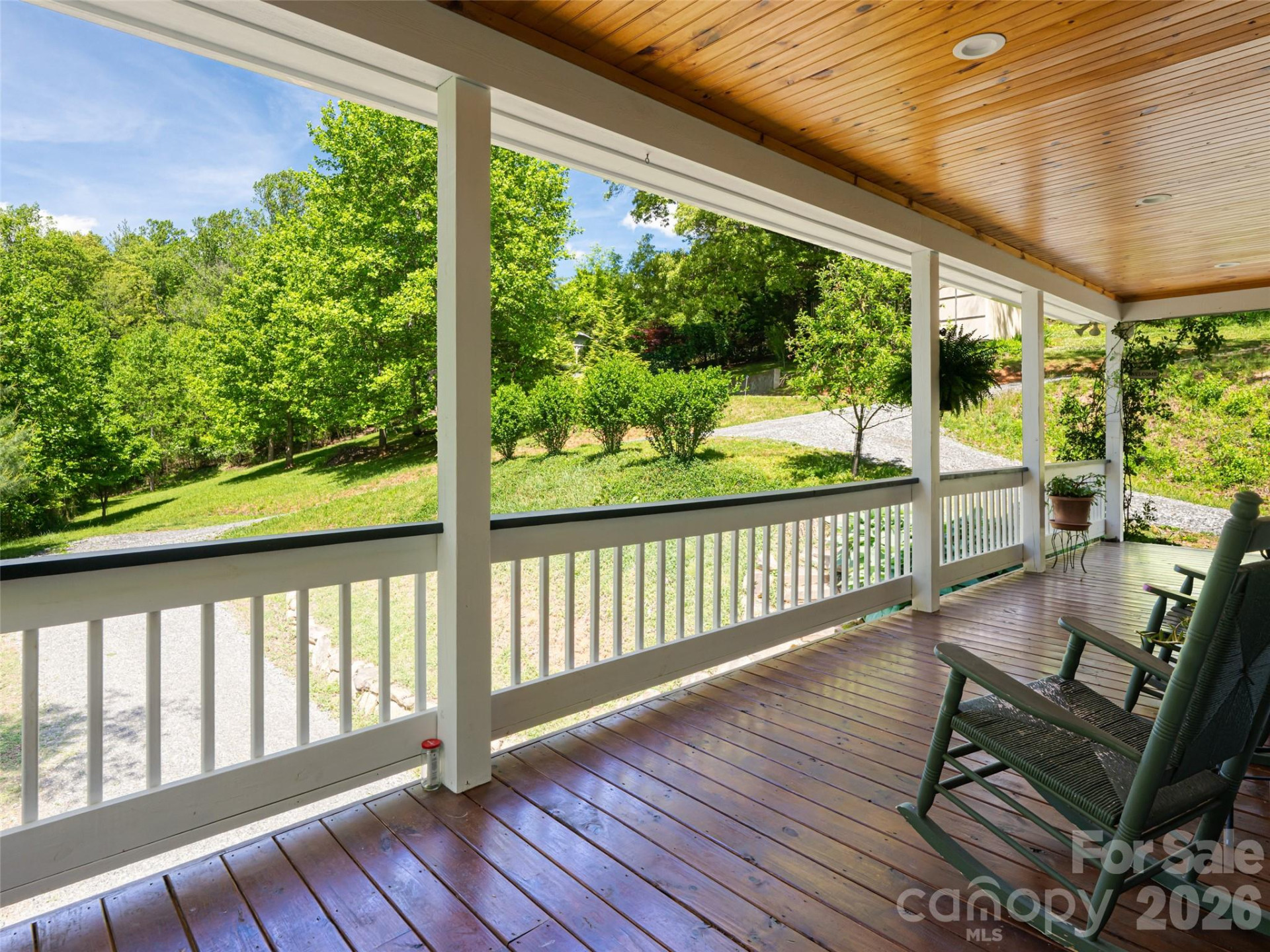 565 Bailey Street - Photo 6