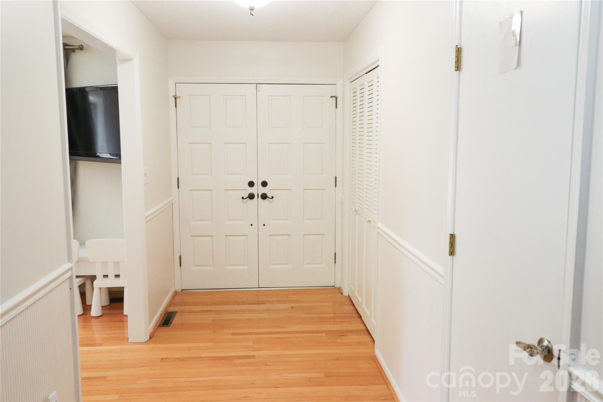 112 Forest Avenue - Photo 14