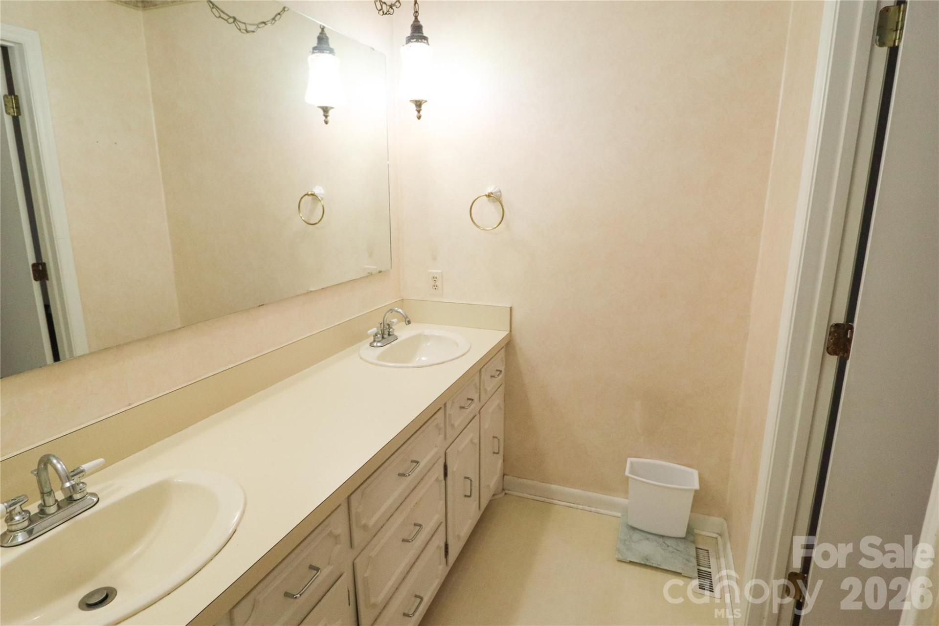 112 Forest Avenue - Photo 25