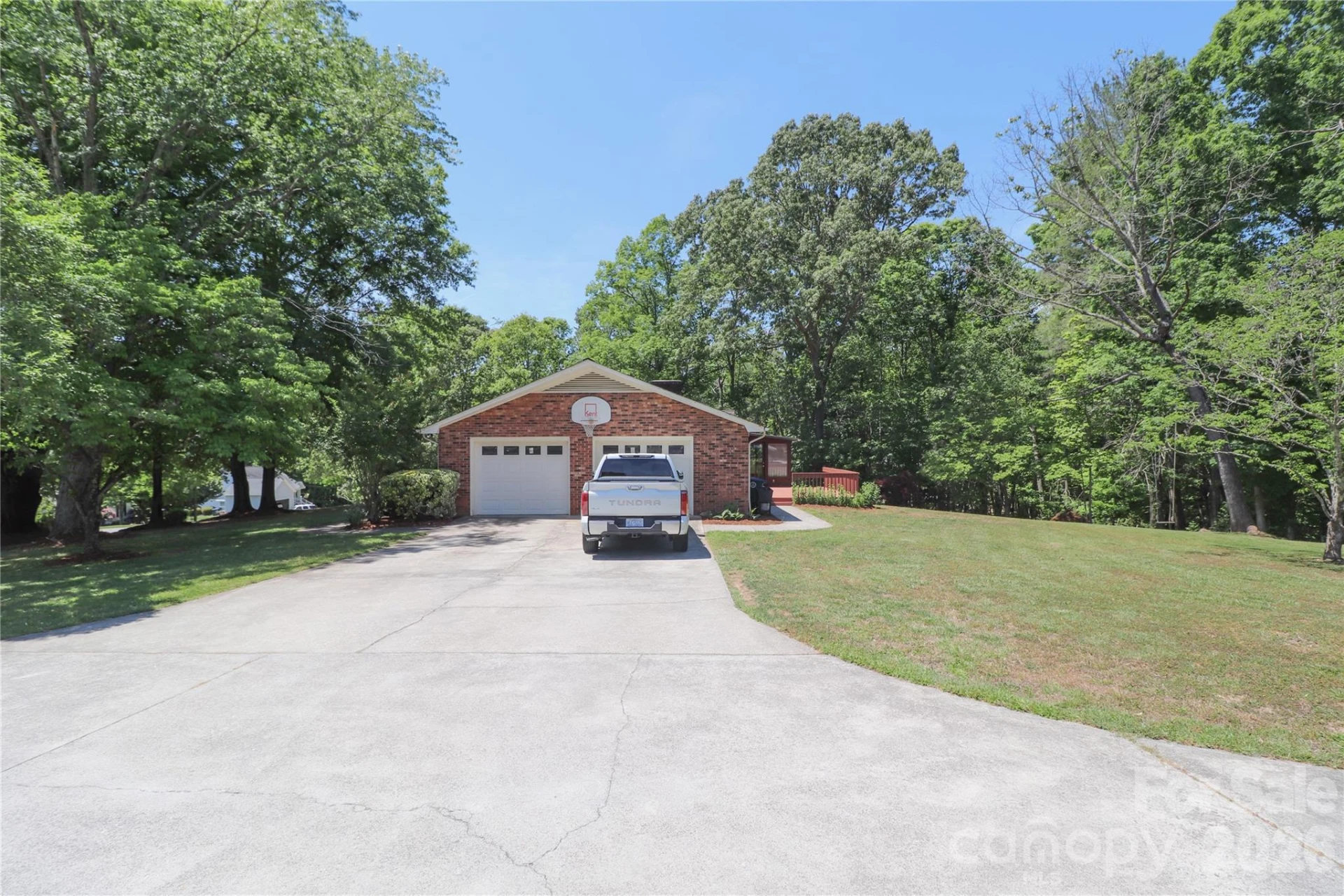 112 Forest Avenue - Photo 4