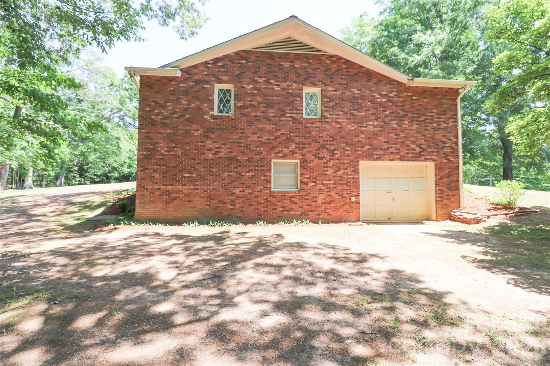 112 Forest Avenue - Photo 8