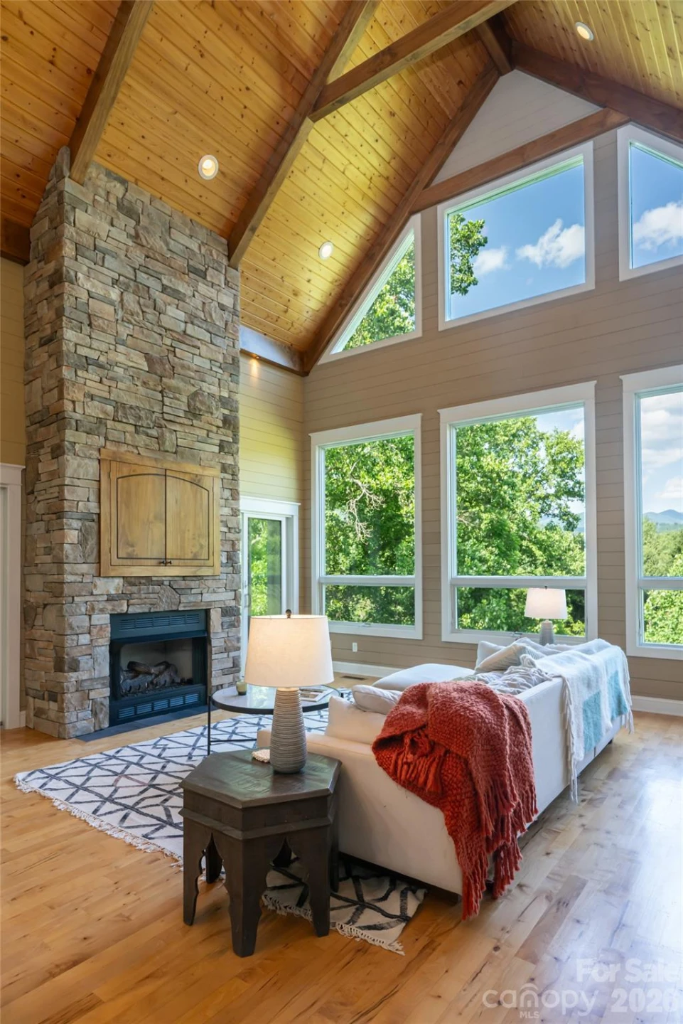 33 Bridle Path Drive - Photo 5