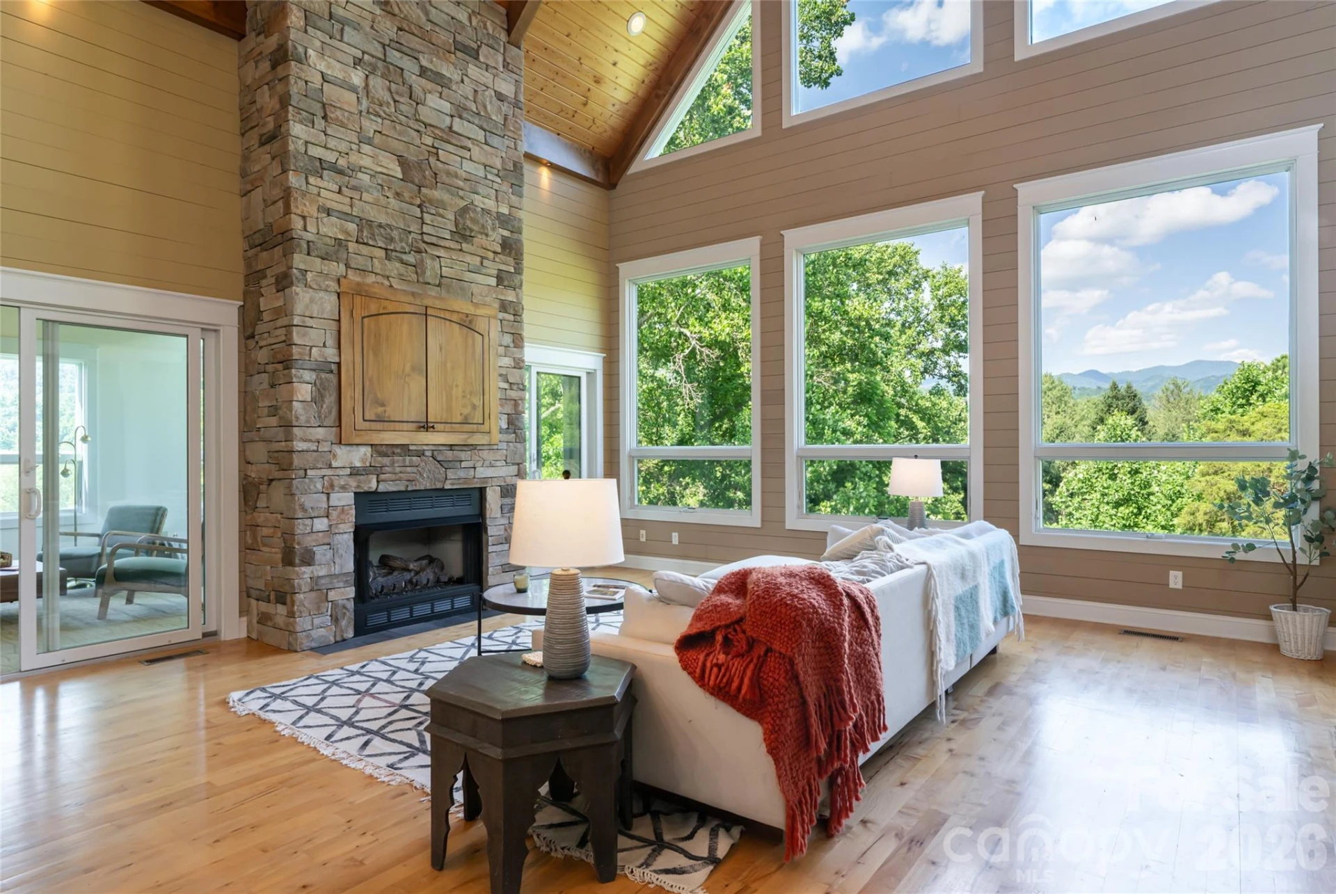 33 Bridle Path Drive - Photo 7
