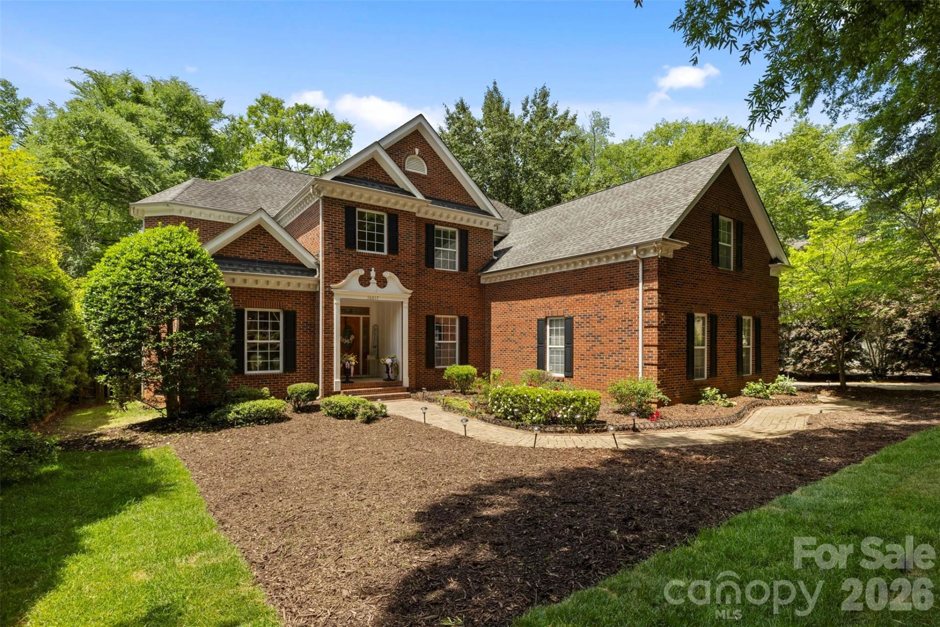 16017 Chiltern Lane - Photo 2
