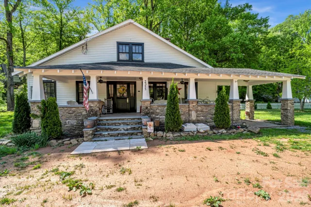 2355 Soco Road, Maggie Valley, NC, 28751