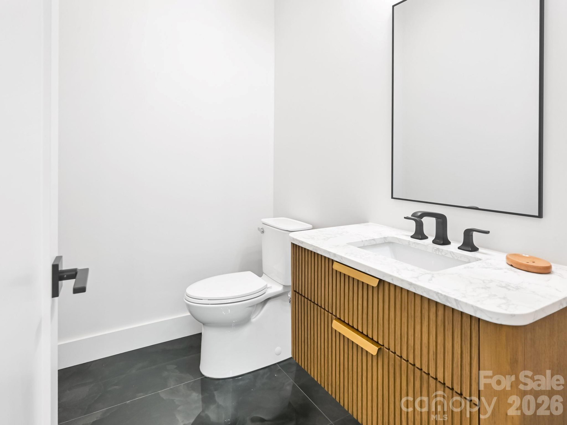 18 Erin Glen Court - Photo 37