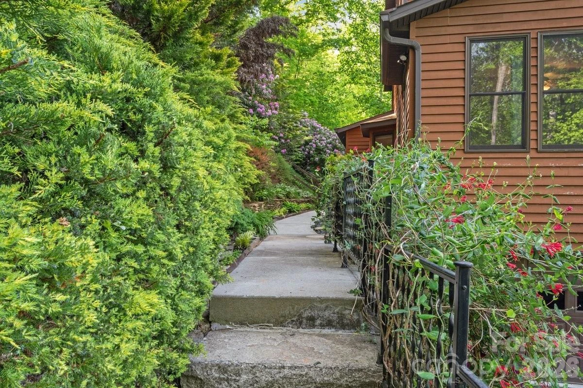 52 Mountain Park Drive - Photo 5