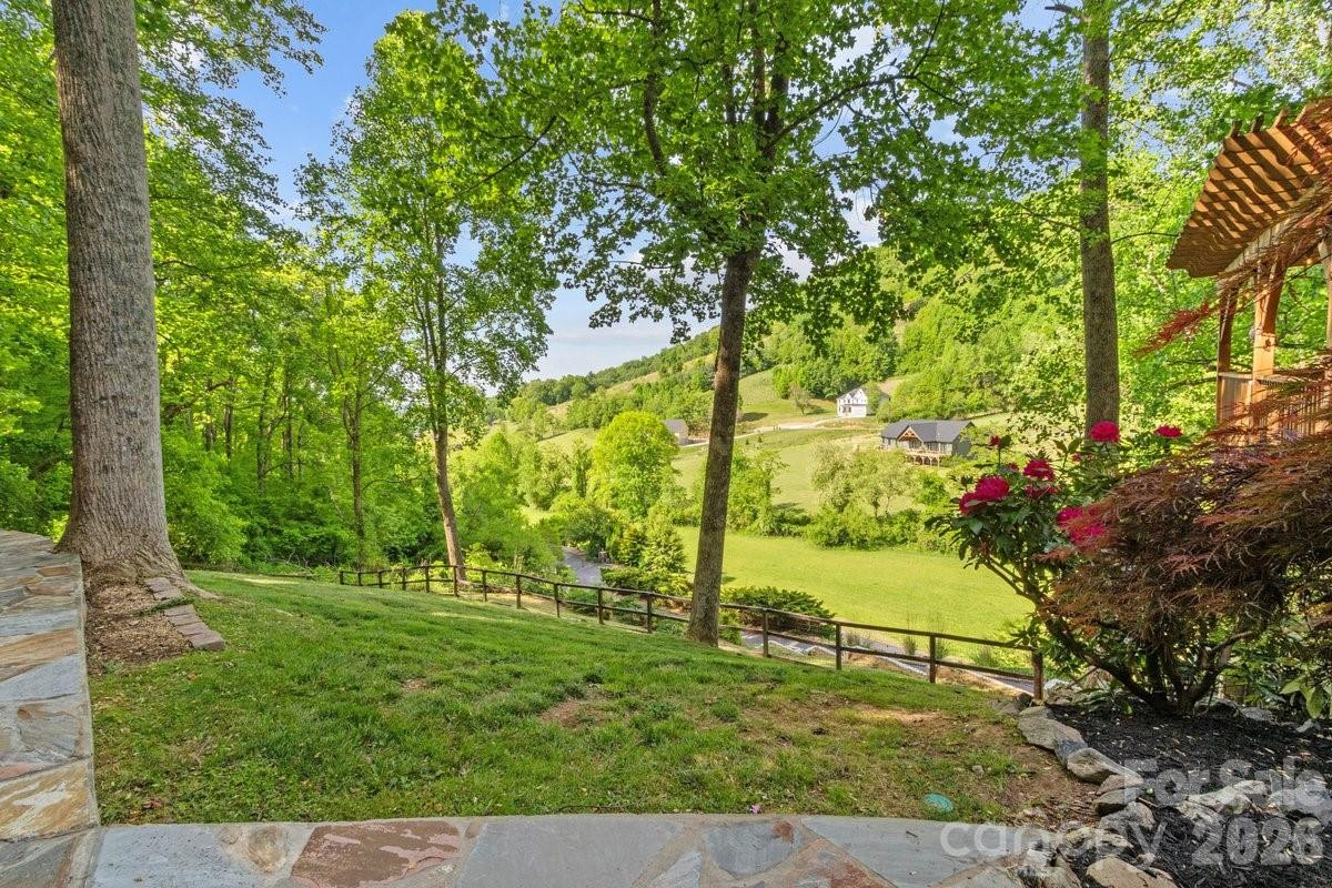 52 Mountain Park Drive - Photo 7