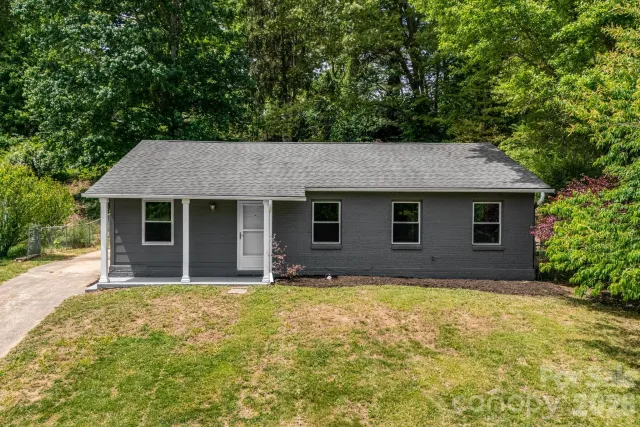 82 Lees Creek Road