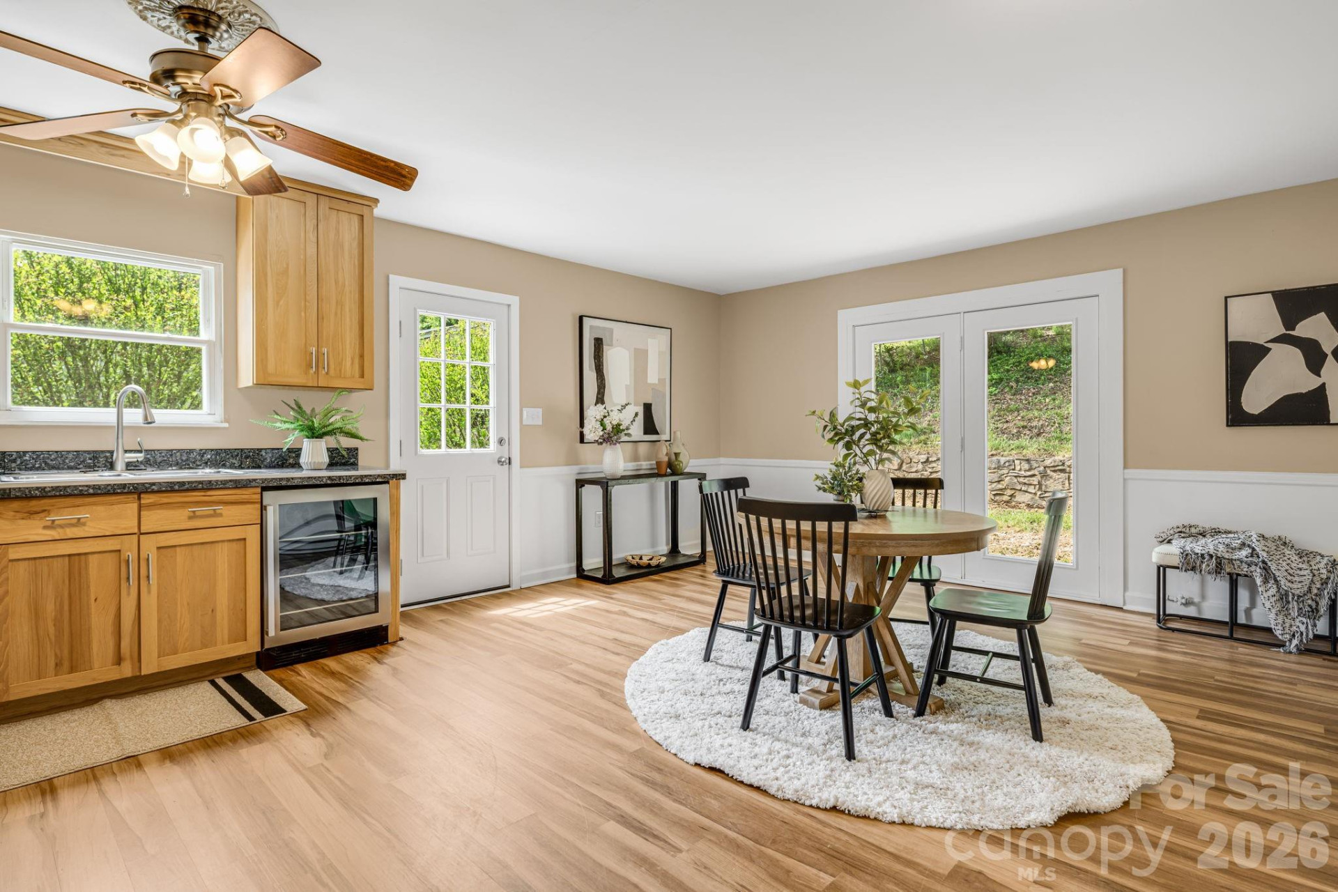 82 Lees Creek Road - Photo 7