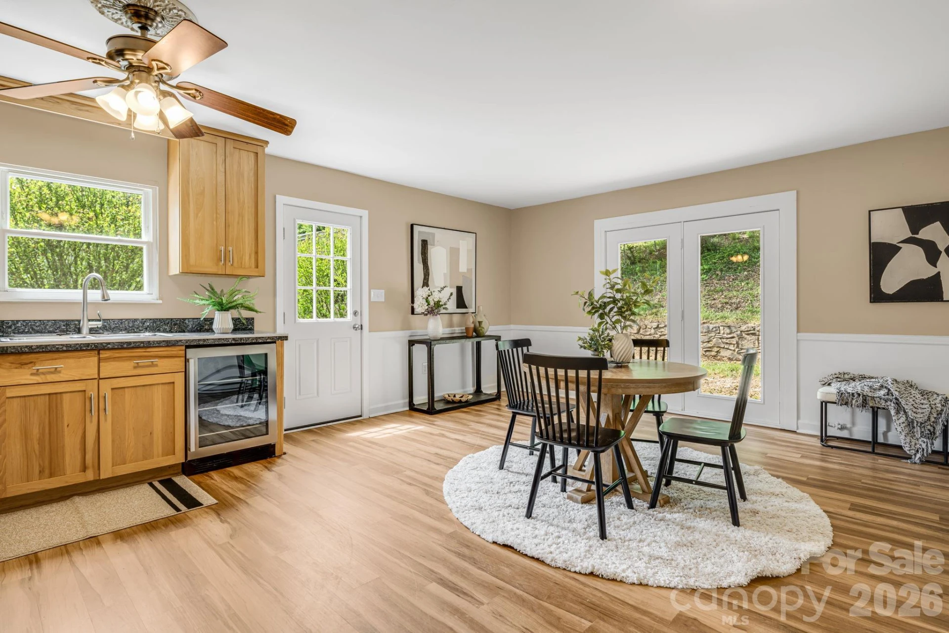 82 Lees Creek Road - Photo 7