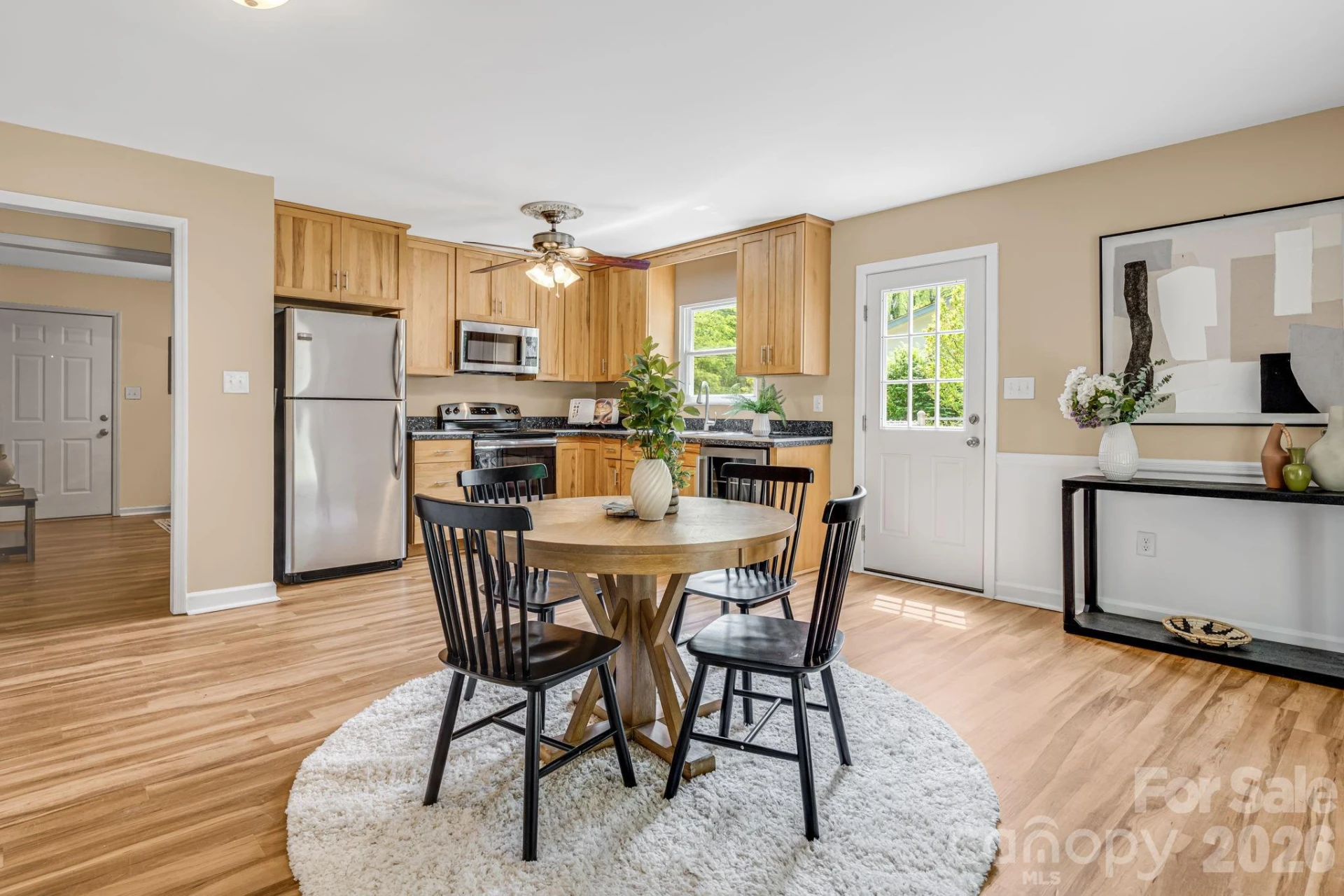 82 Lees Creek Road - Photo 9