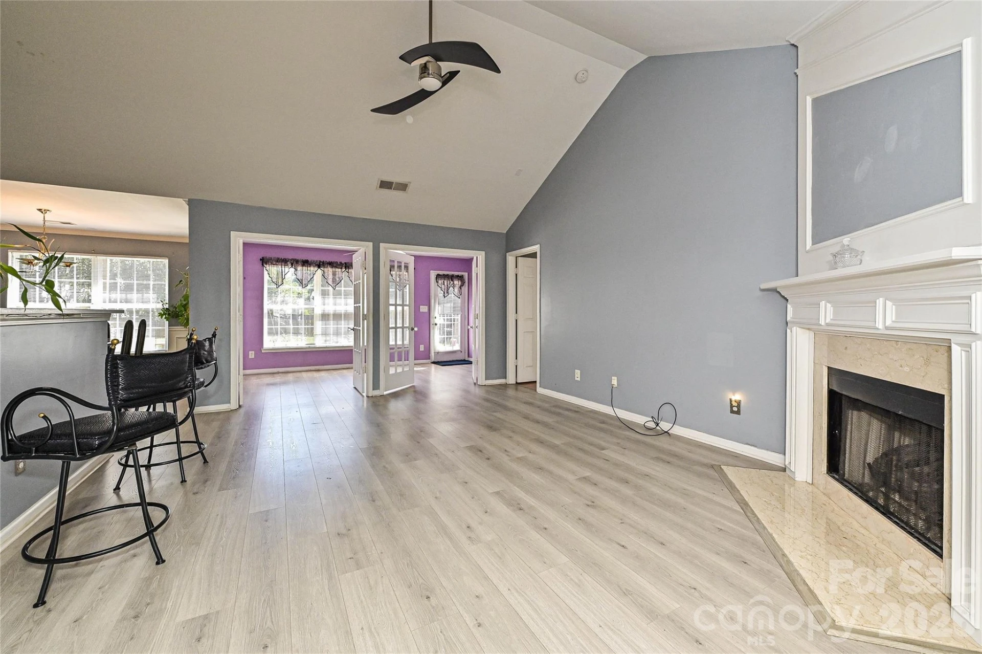 9942 Gray Dove Court - Photo 4