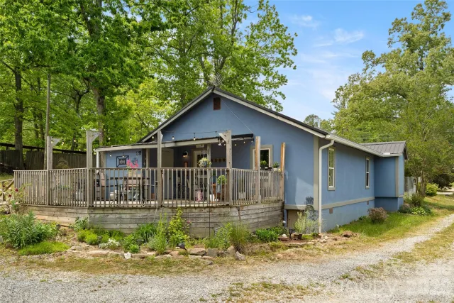 28 Cathys Cove Road, Hendersonville, NC, 28792