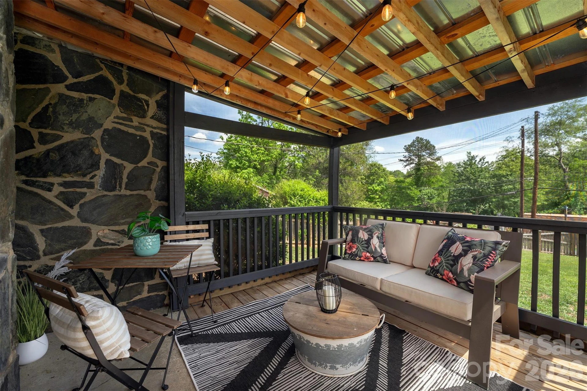 477 Emma Road - Photo 2