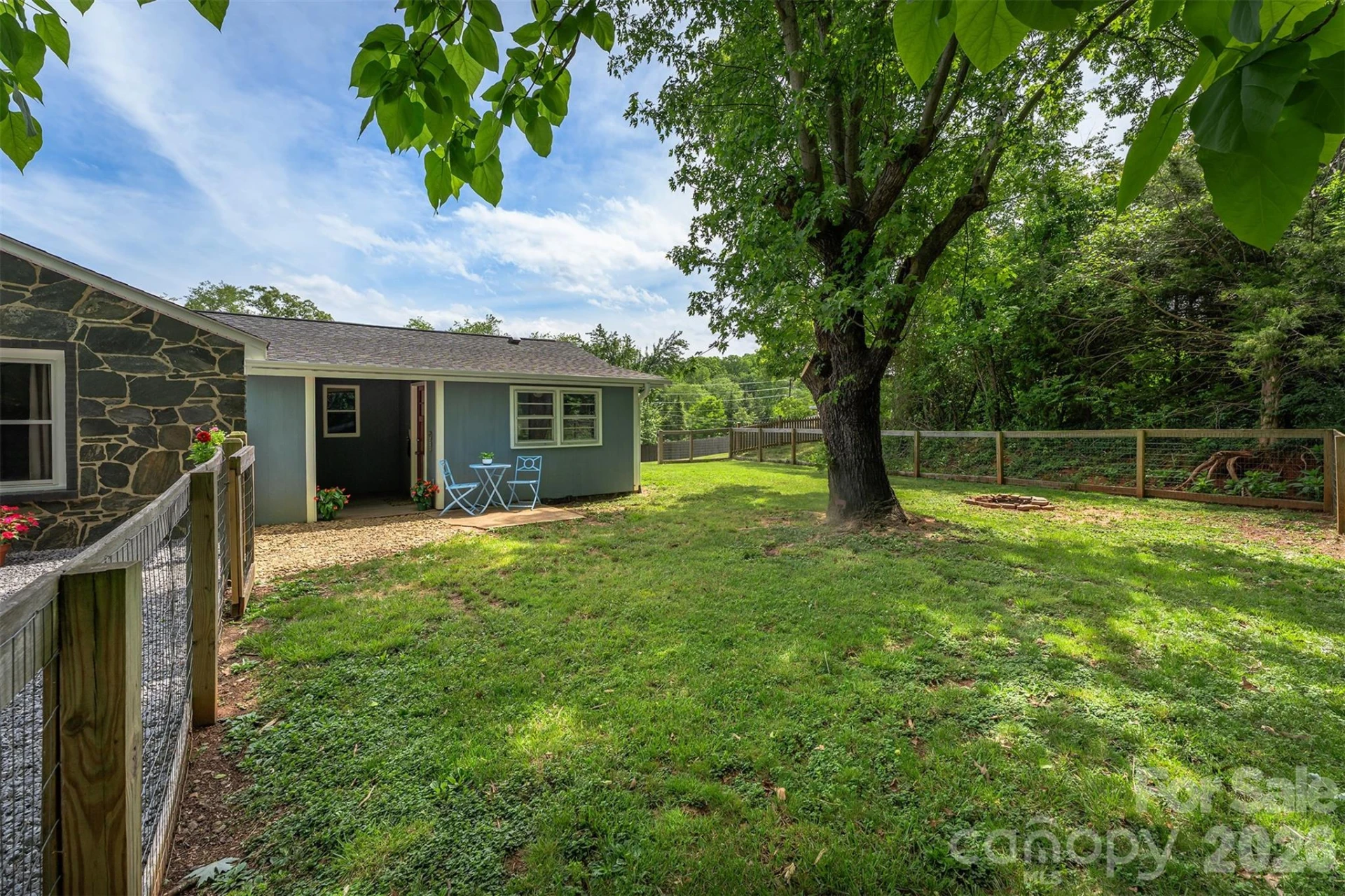 477 Emma Road - Photo 14
