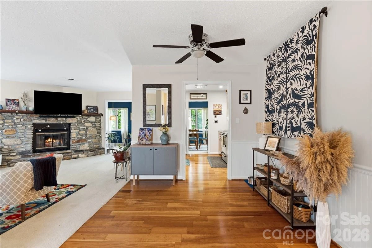 16 Woodsong Lane - Photo 7