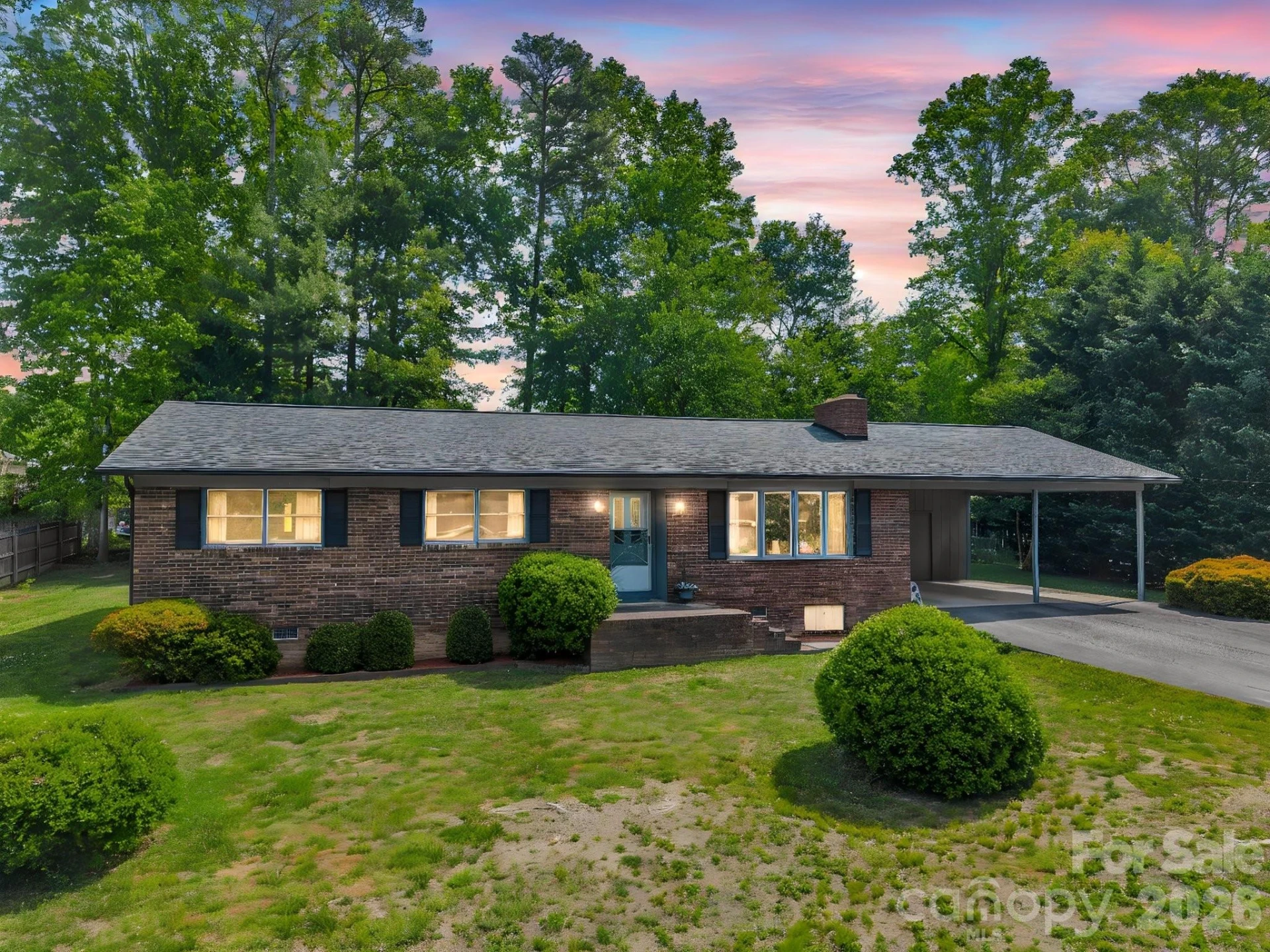 121 Greenfield Lane - Photo 2