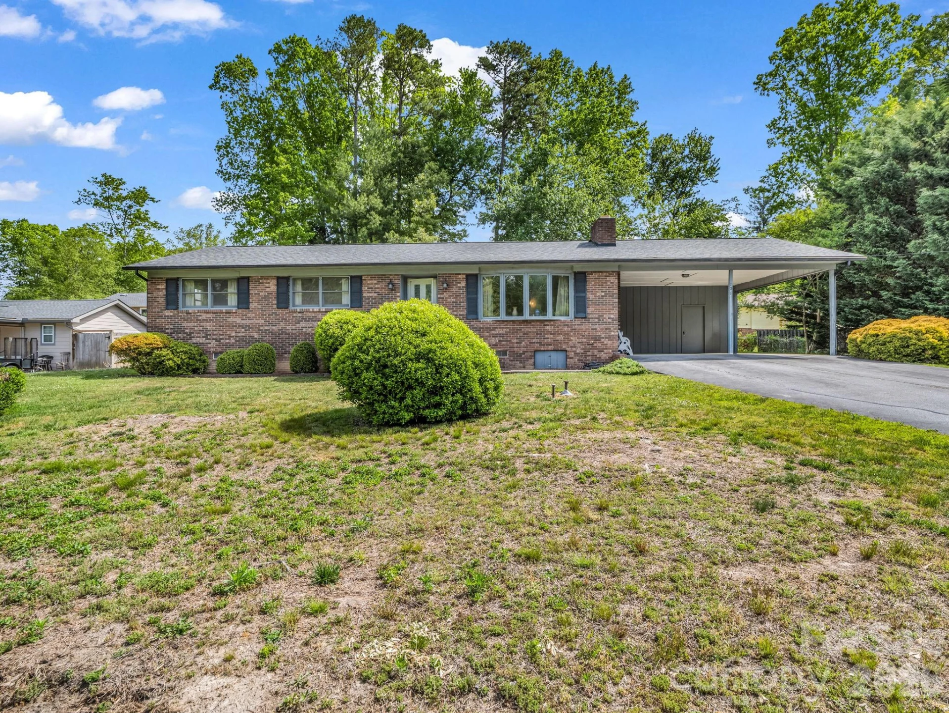 121 Greenfield Lane - Photo 6