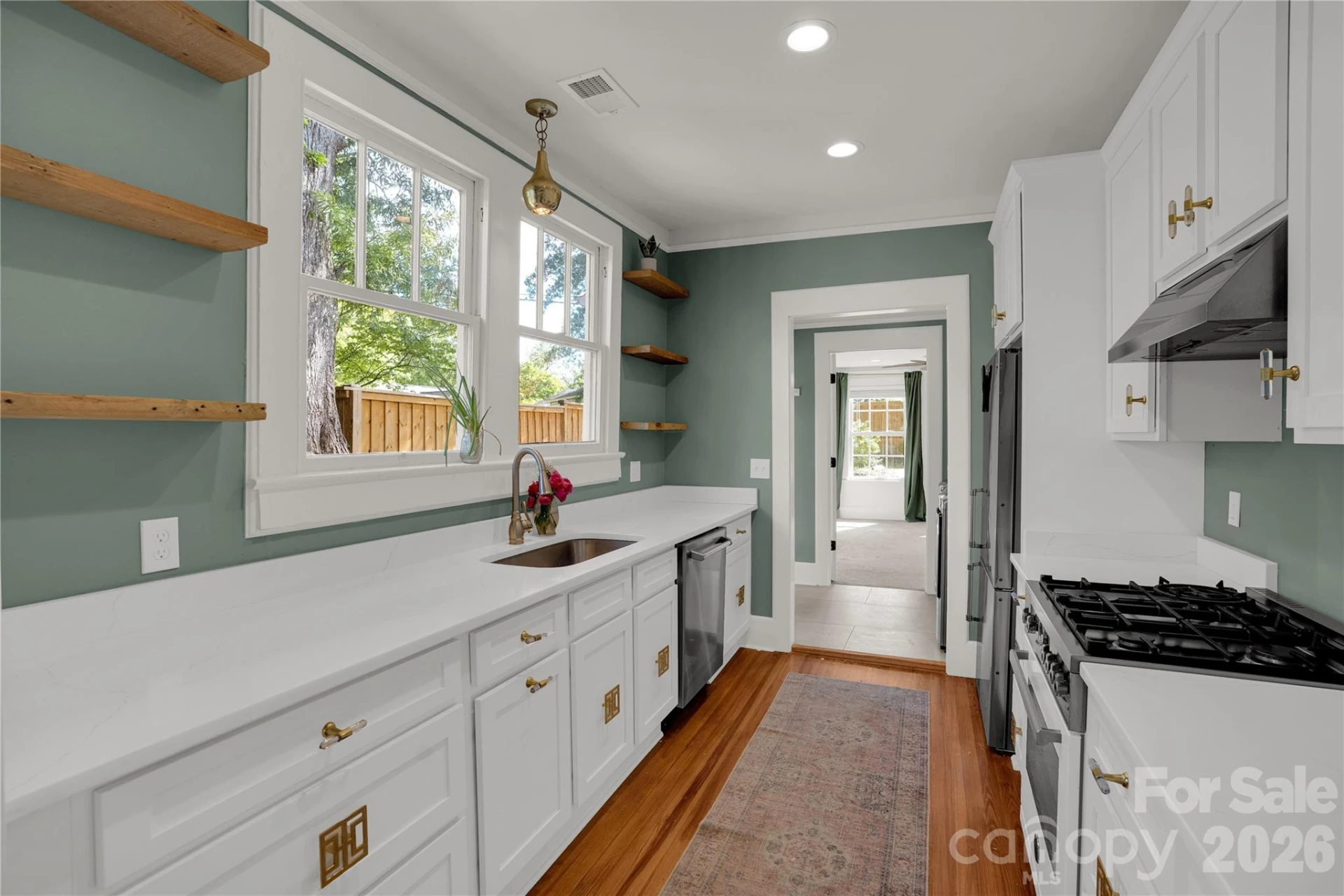 2418 Clark Street - Photo 16