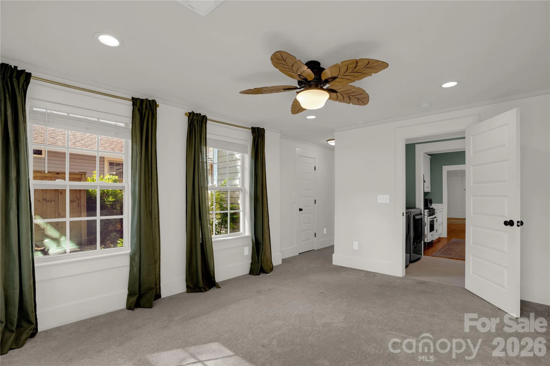 2418 Clark Street - Photo 22