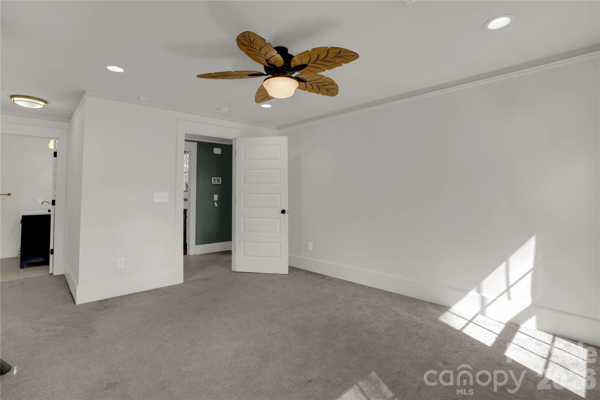 2418 Clark Street - Photo 23