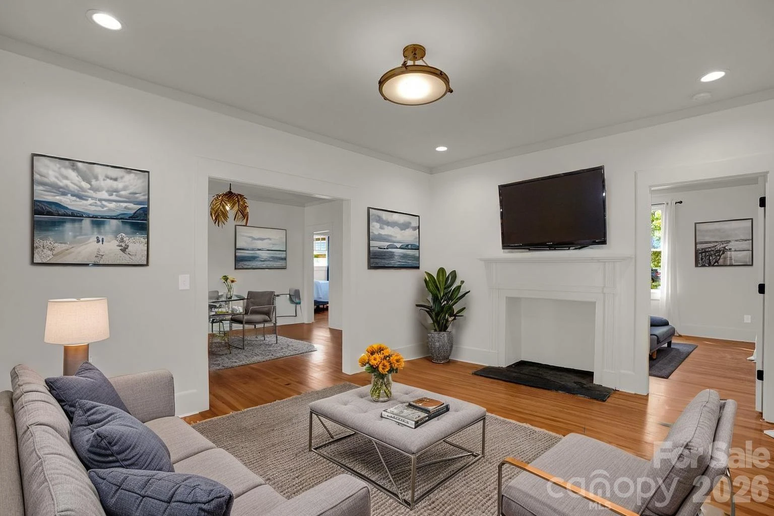 2418 Clark Street - Photo 6