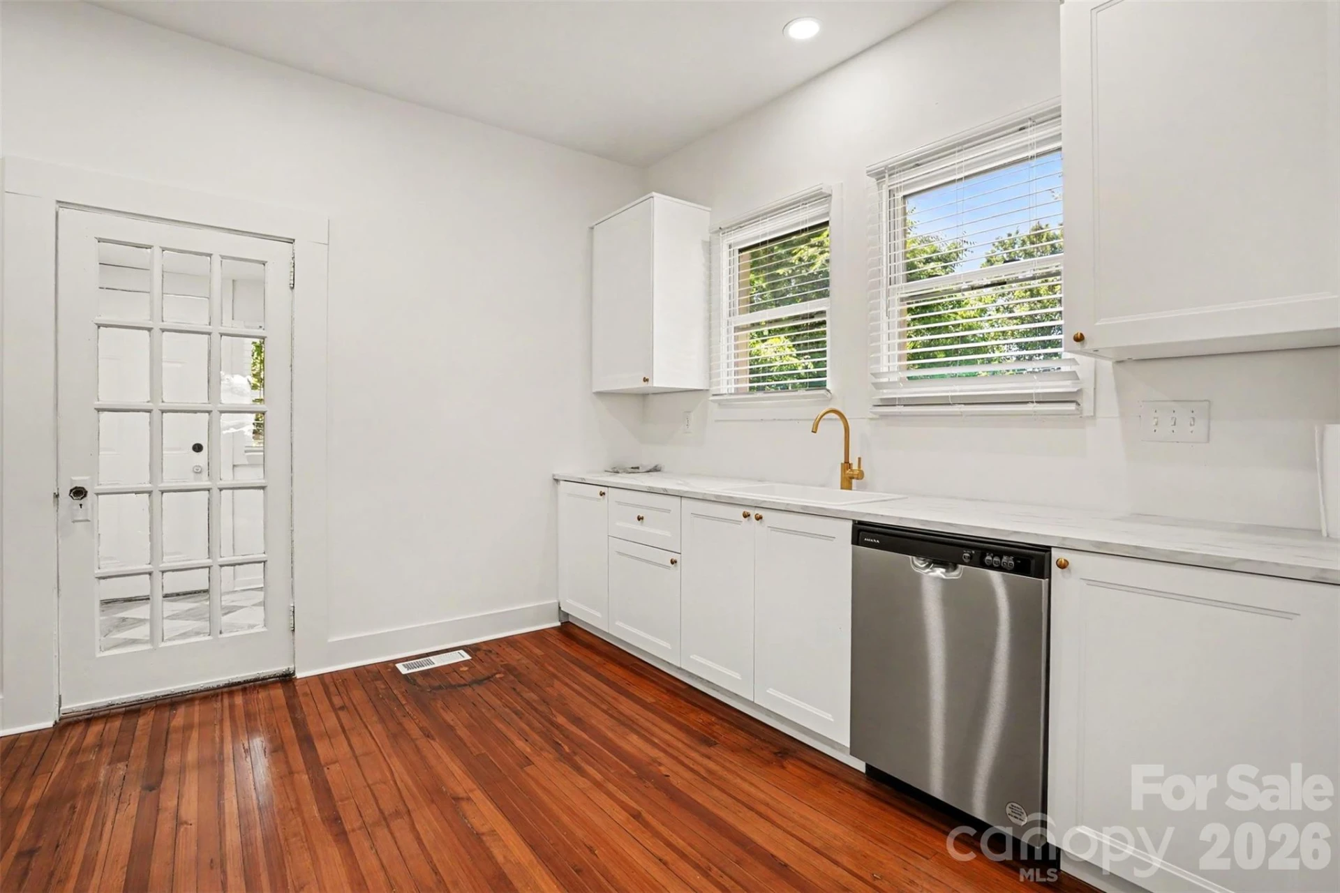4118 Glory Street - Photo 11