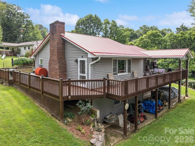 41 Vista Drive, Clyde, NC, 28721