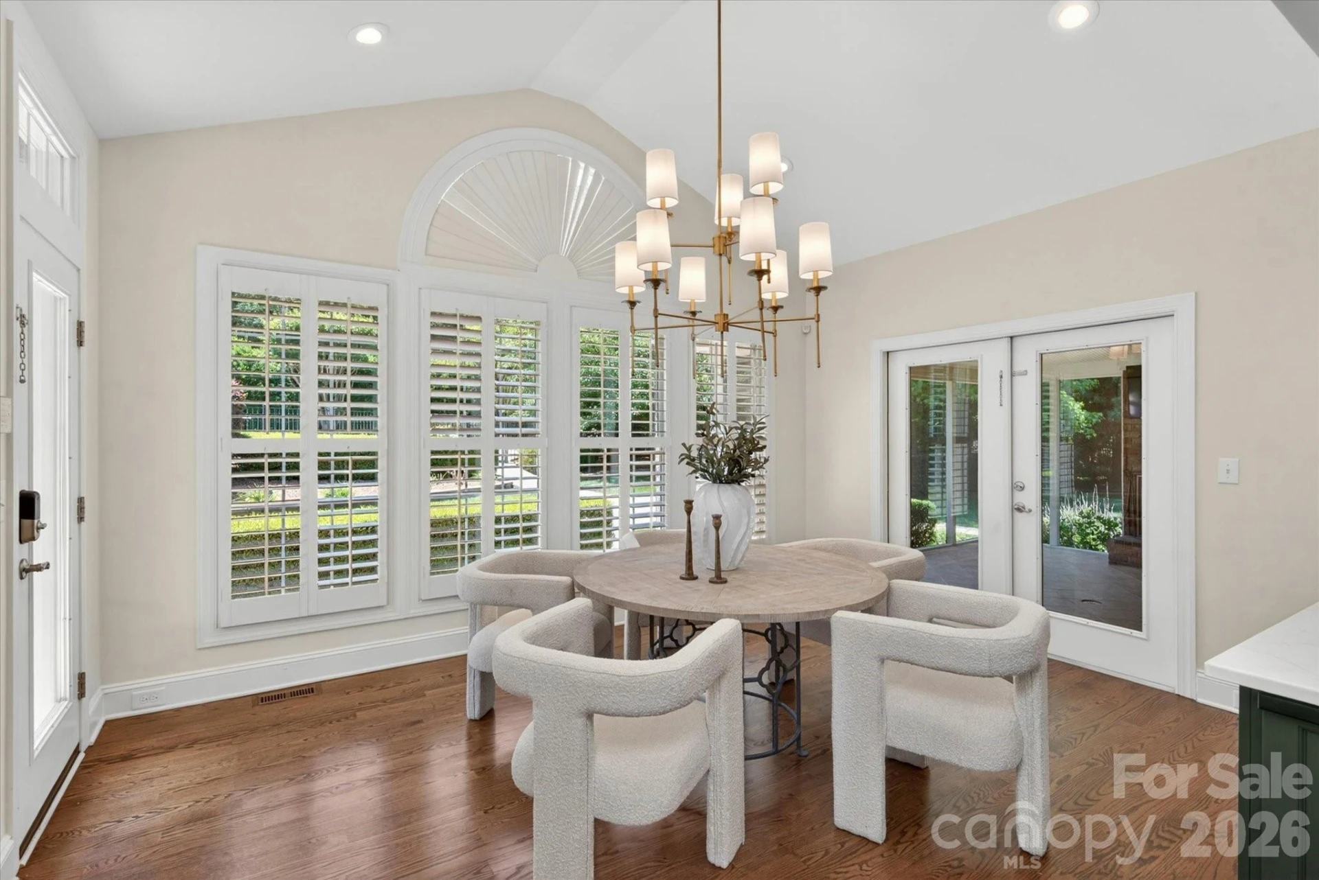 9223 Skipaway Drive - Photo 12
