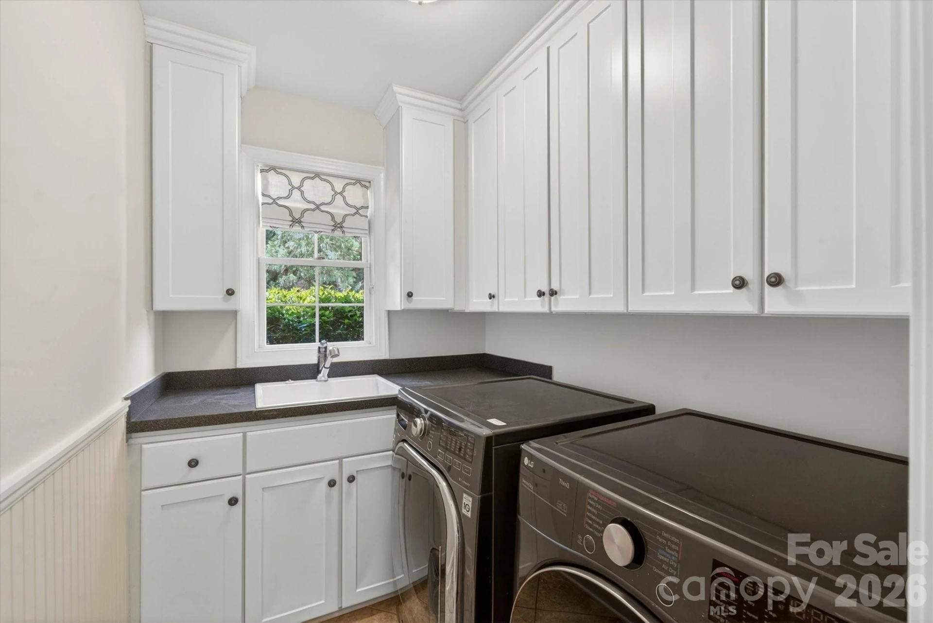 9223 Skipaway Drive - Photo 18